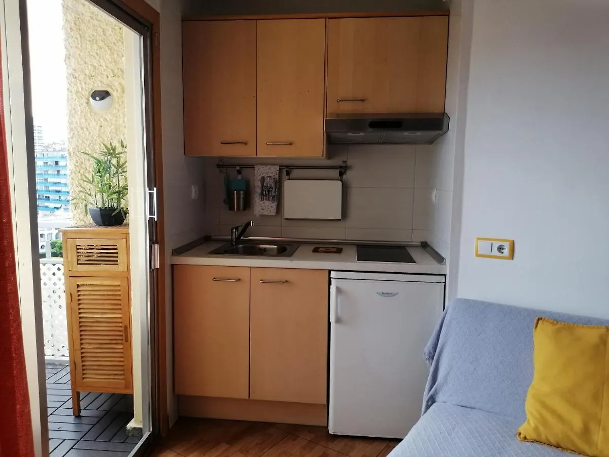 Apartamento-Estudio Benalmadena Maite-3 شقة